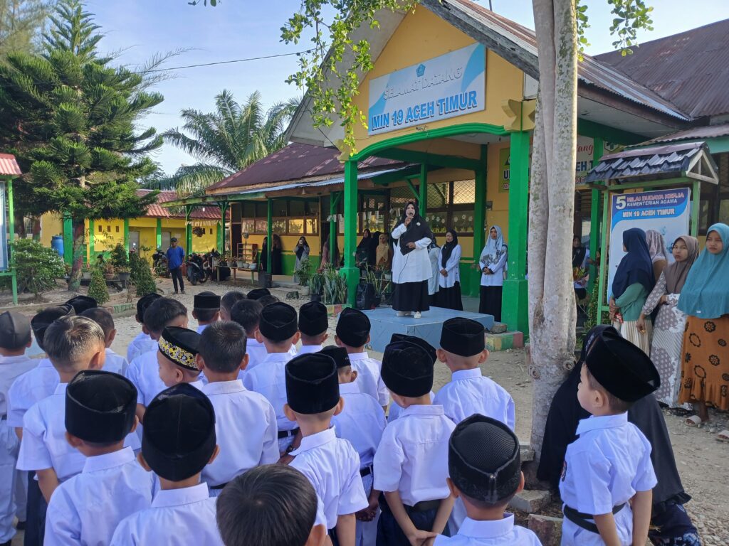 Arahan kepala madrasah